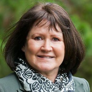 Meet your Posher, Darcy